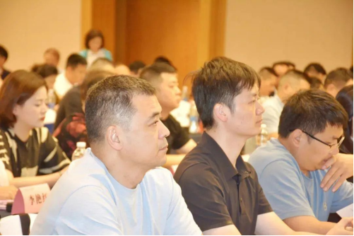 世恒授牌 | 湖北省中小企業協會會長辦公會圓滿落幕 世恒授牌 | 湖北省中小企業協會會長辦公會圓滿落幕